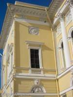 Фрагмент фасада Михайловского дворца